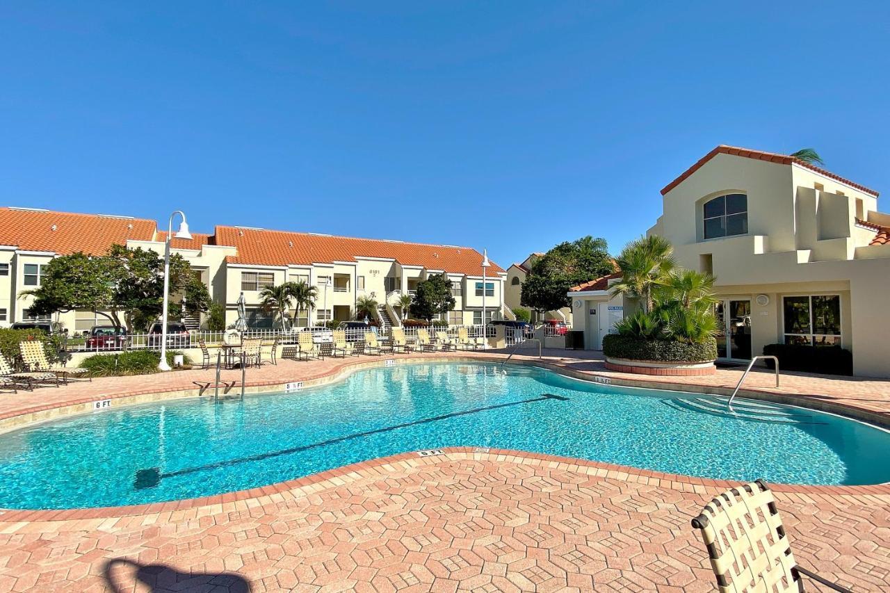 Sea And Tee Apartamento São Petersburgo Exterior foto
